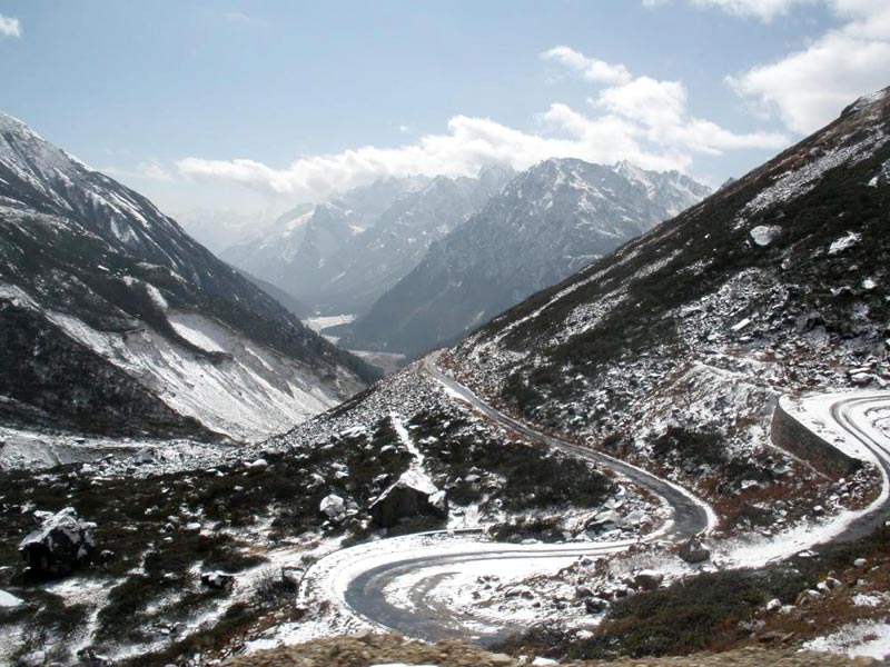 09 Nights 10 Days - Darjeeling (2 Nights), Pelling (2 Night), Gangtok (2+1 Nights), Lachen Tour