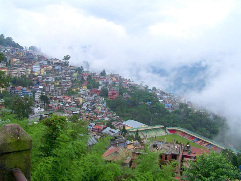 10 Nights 11 Days - Kalimpong (1 Night), Gangtok (2+1 Nights), Lachung (2 Nights), Pelling Tour