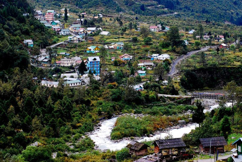 Darjeeling - Lachung - Gangtok Tour