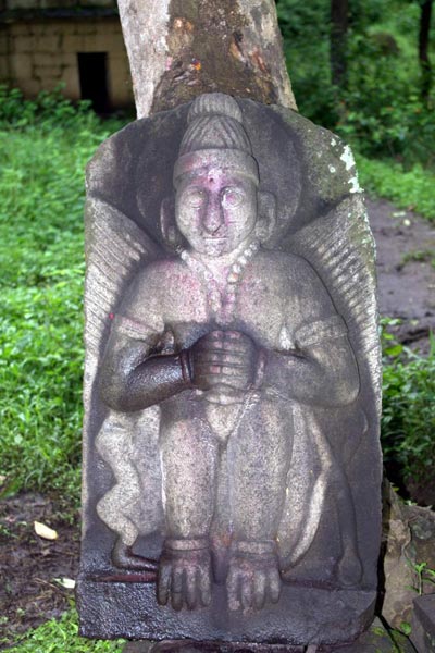 Vasota Fort & Pateshwar Caves Tour