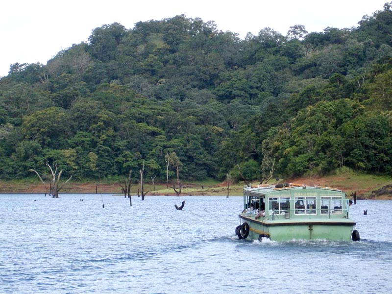 Kerala Hill station Tour.