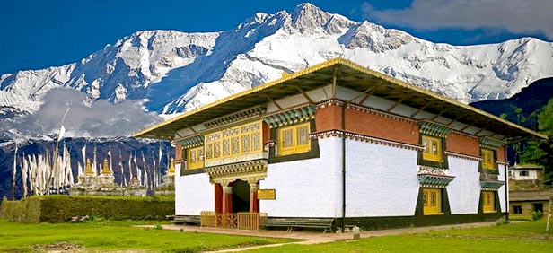 Gangtok - Pelling - Kalimpong - Darjeeling Tour Package