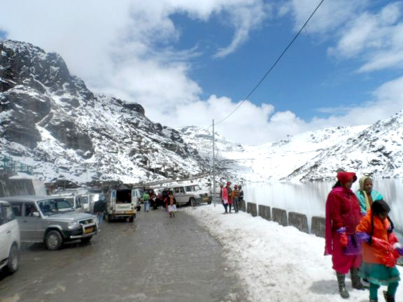 Darjeeling - Lachung - Gangtok 7 Nights Tour Package