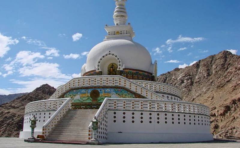 12 Days 11 Nights Manali - Leh - Manali Bike Trip Package