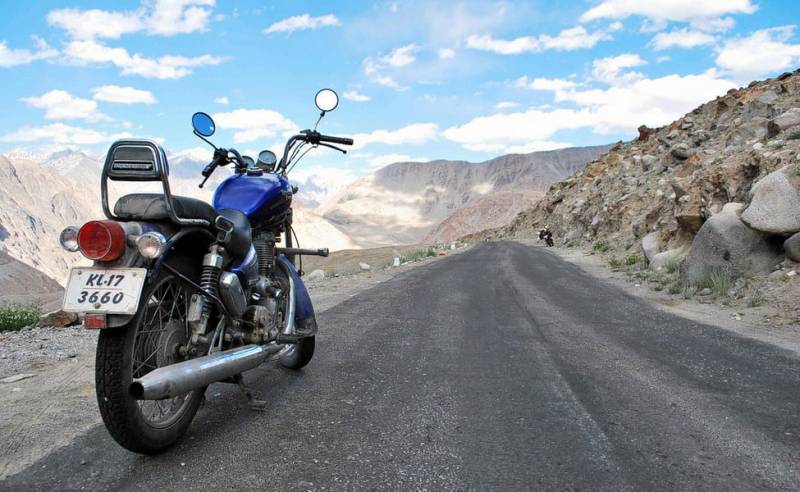 12 Days 11 Nights Manali - Leh - Manali Bike Trip Package
