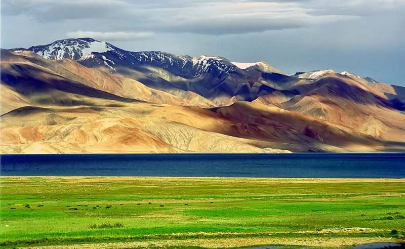 12 Days 11 Nights Manali - Leh - Manali Bike Trip Package