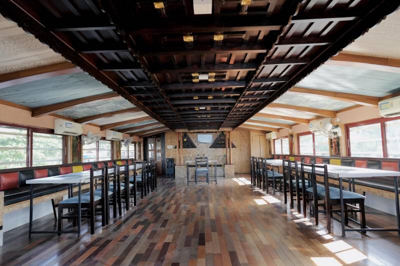 1 Night Stay - Alleppey Boat House