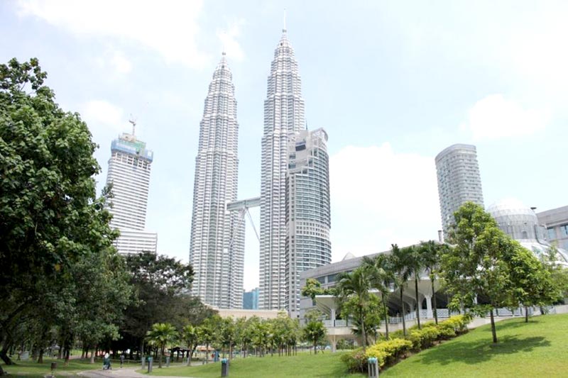 7 Days & 6 Nights Singapore - Malaysia Tour