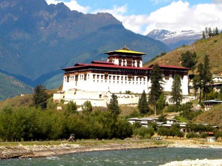 Glorious Bhutan Tour