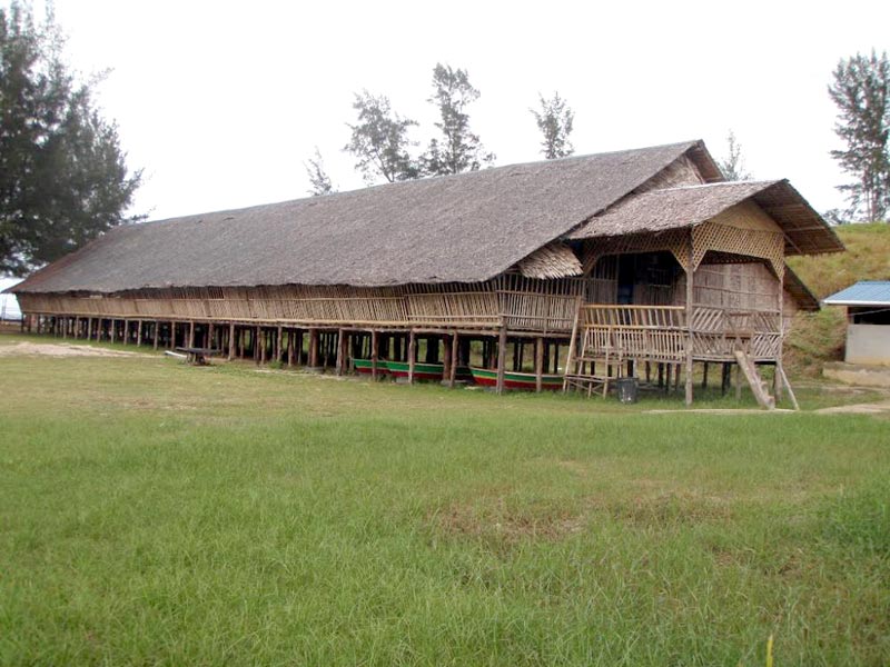 Discovery The Tip Of Borneo & Kudat Longhouse Tour
