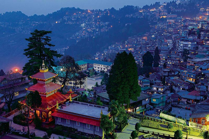 Bagdogra Airport / NJP Railway Station – Darjeeling Tour