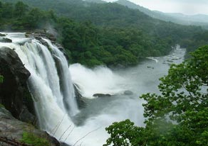 Kerala Monsoon Tour Package 4 Nights 5 Days With Free Ayurvedic Massage