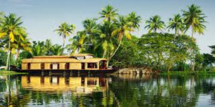Kerala Holidays Package – Cochin, Alleppey, Thekkady, Munnar