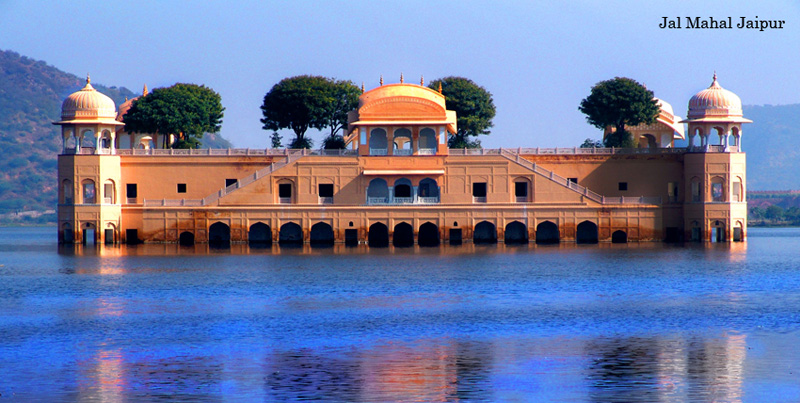 Group Tour Package Of Pink City Jaipur With Pushkar And Lake City Udaipur Rajasthan