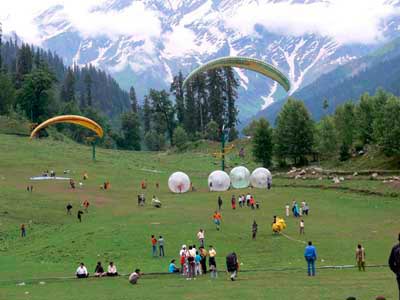 Unforgettable Group Package of Dazzling Manali Himachal Pradesh
