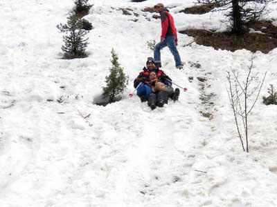 Unforgettable Group Package of Dazzling Manali Himachal Pradesh