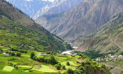 Best Budget Tour Package Of Unexplored Rajgarh Valley Himachal With Friends