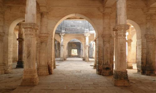 Top Package To Visit The Home Of Asiatic Lion At Sasangir Gujarat With Friends