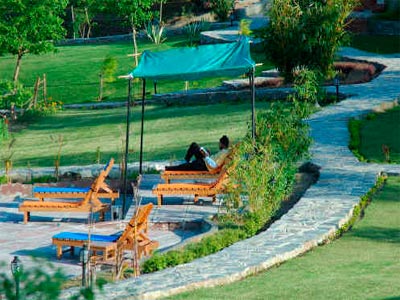 Exhilarating Farm Stay At Ropar With Glorious Dharamshala