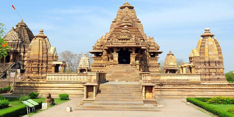 Golden Triangle Tour With Khajuraho And Varanasi Tour