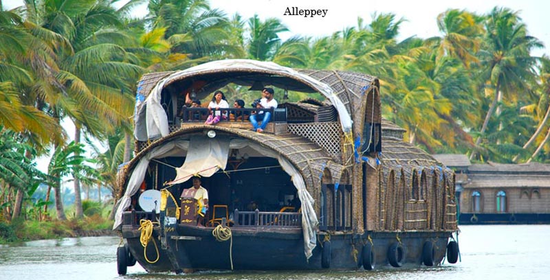Kerala Backwater Couple Tour Package Of Thekkady And Alleppey
