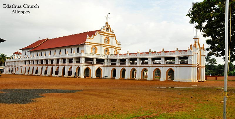 Kerala Backwater Couple Tour Package Of Thekkady And Alleppey