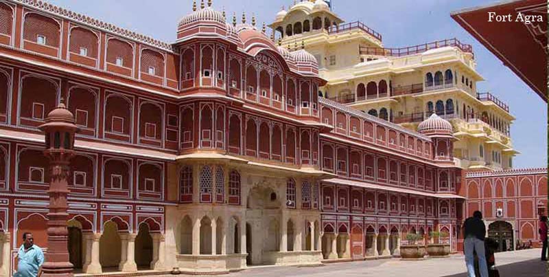 Memorable Tour Package Of Golden Triangle With Mathura Trip