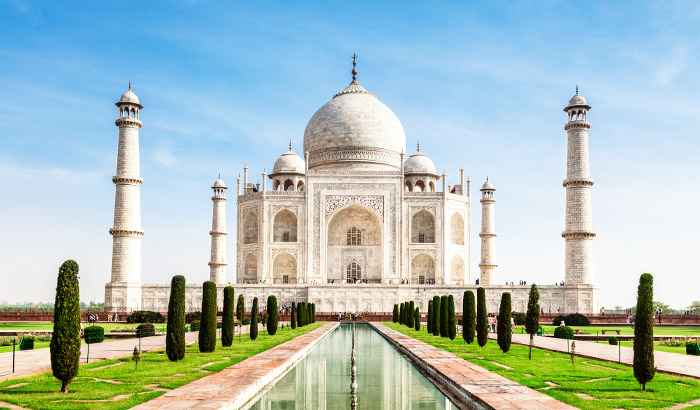 Taj Mahal Agra Mathura - By A.c. Volvo Coach - Daily Tour