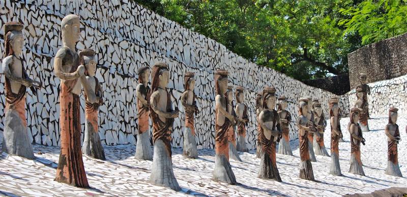 CHANDIGARH-MANALI-DHARAMSHALA-VAISHNO DEVI-AMRITSAR TOUR