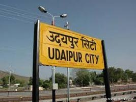 Golden Triangle with Desert & Lakes Tour