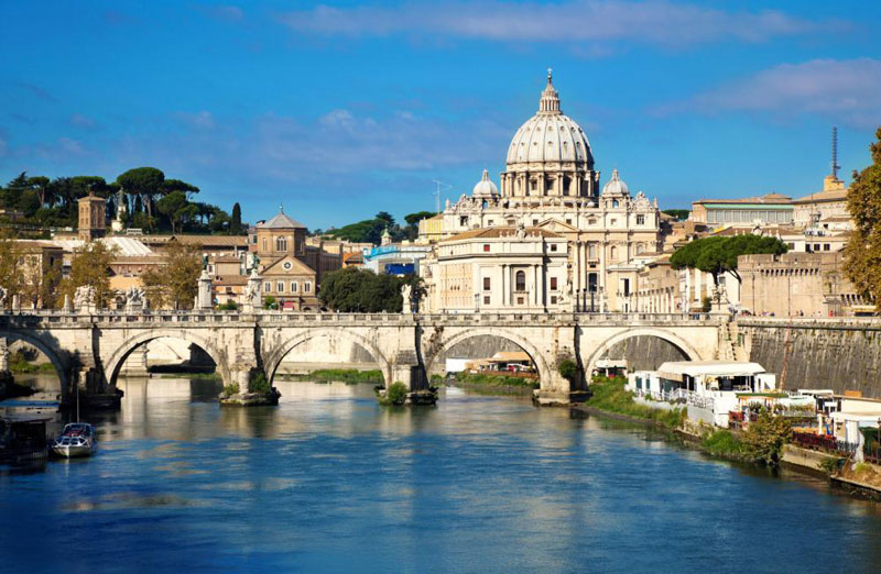 Italy - Swiss & France Tours