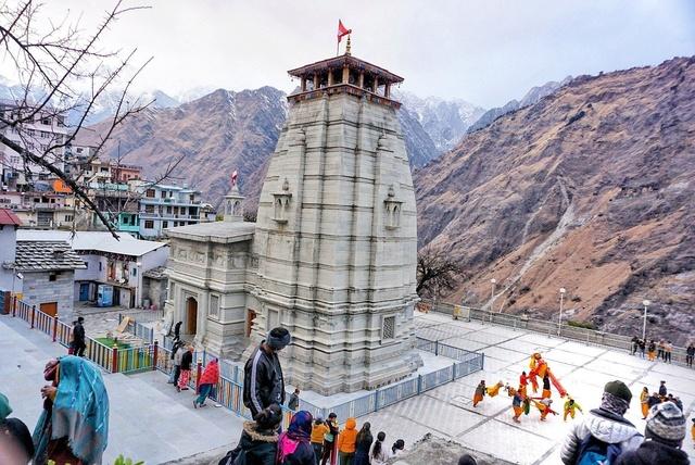 Chardham Yatra Package