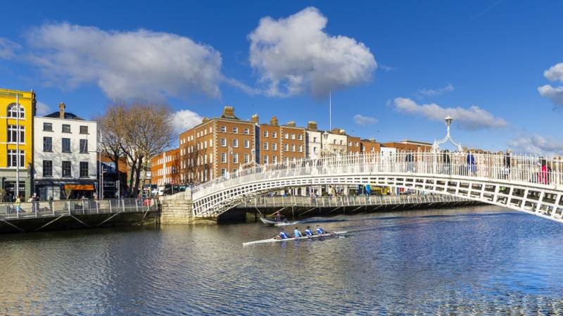 0 8 Days England Scotland Ireland