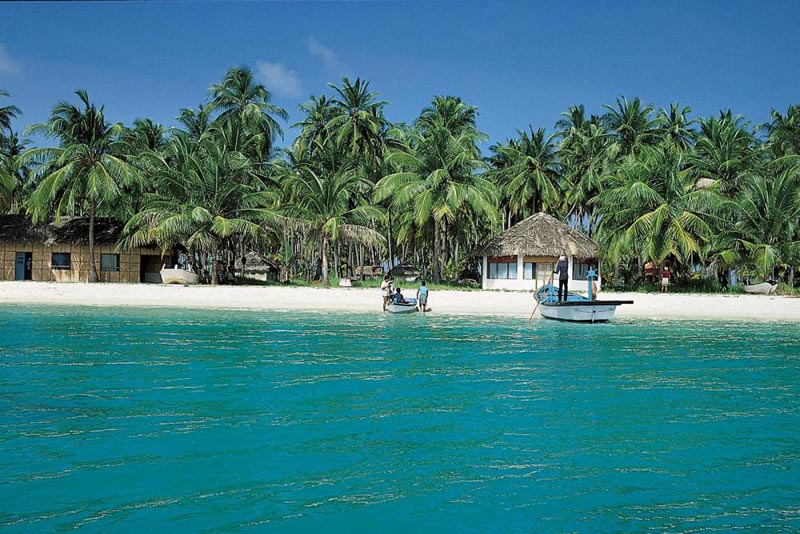 4 Nights 5 Days Lakshadweep Tour Package