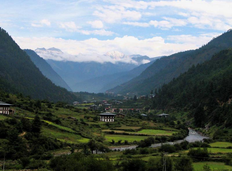 Peaceful Bhutan Tour Thimphu 2N – Wangdue / Punakha 2N – Paro 2N