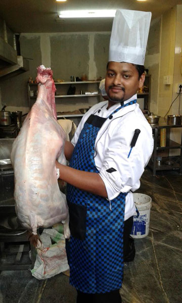 Hampi and Badami Package with THE SSLR ( Min 2 Person)