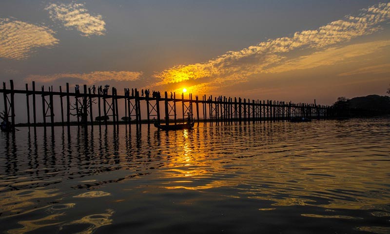 Mandalay Historical old capital and cultural tour