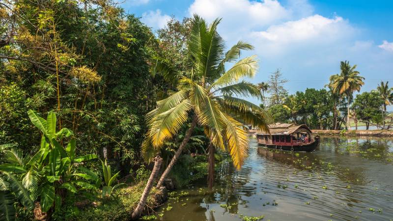 Kerala Summer Packages - Complete Kerala Tour