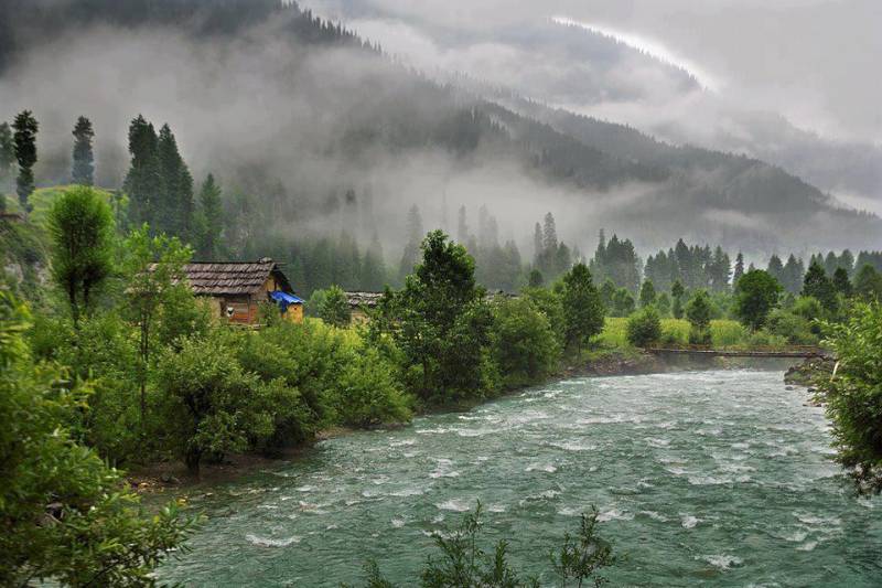 Scintillating Kashmir