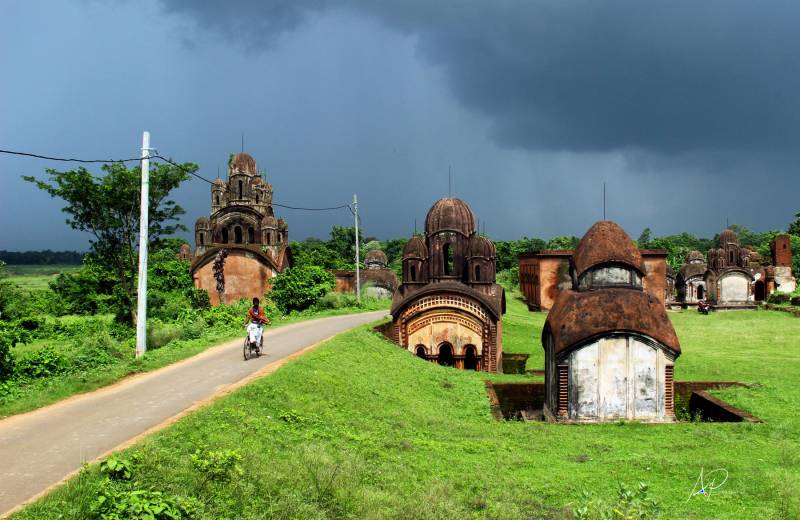 Land of Monks - Buddha Vihar