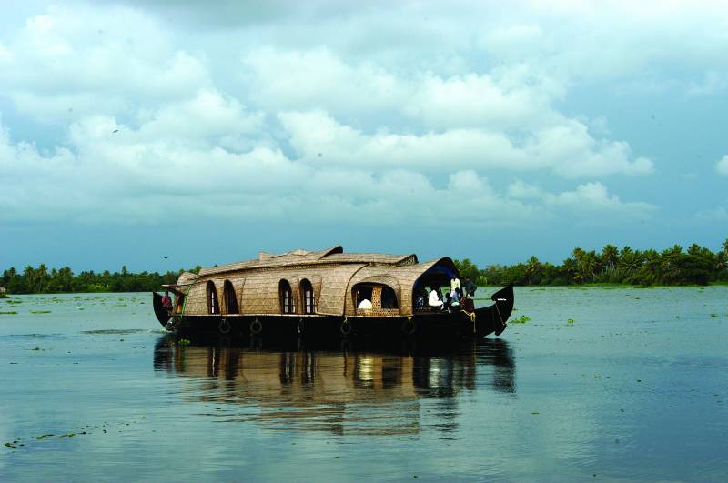 Backwaters Of Kerala Tour