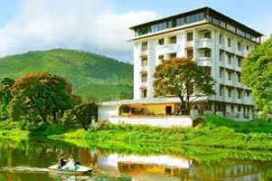 Munnar Bell Mount Honeymoon Package 4 Nights 5 Days