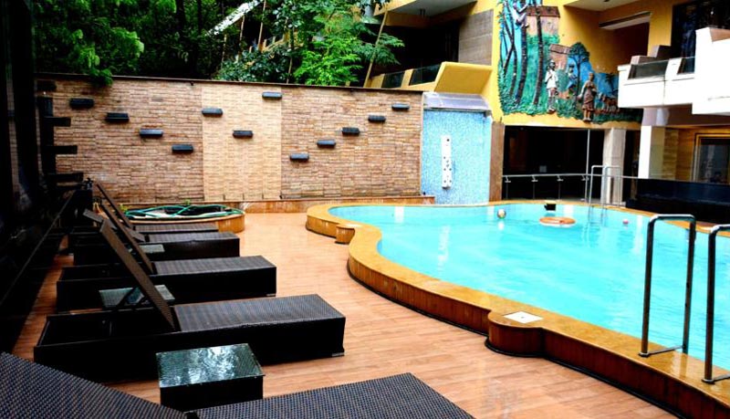 Grandeur De Sanchi Honeymoon Suite Image