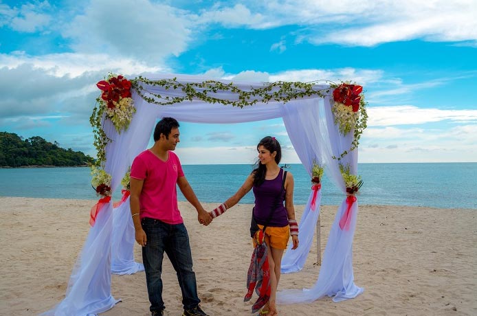 6 Days 5 Nights Honeymoon Tour Package