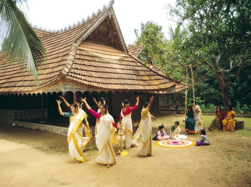 Kerala Coconut Holidays Tour