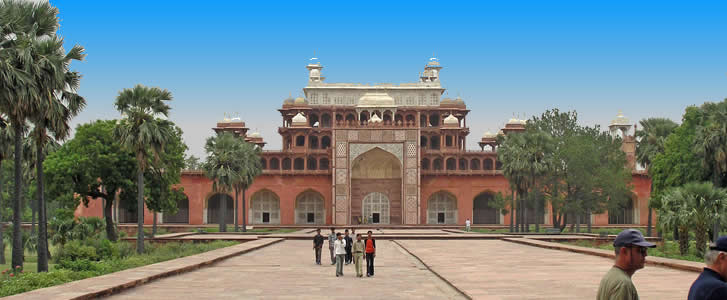 Weekend Breaks -agra & Sikri Tour
