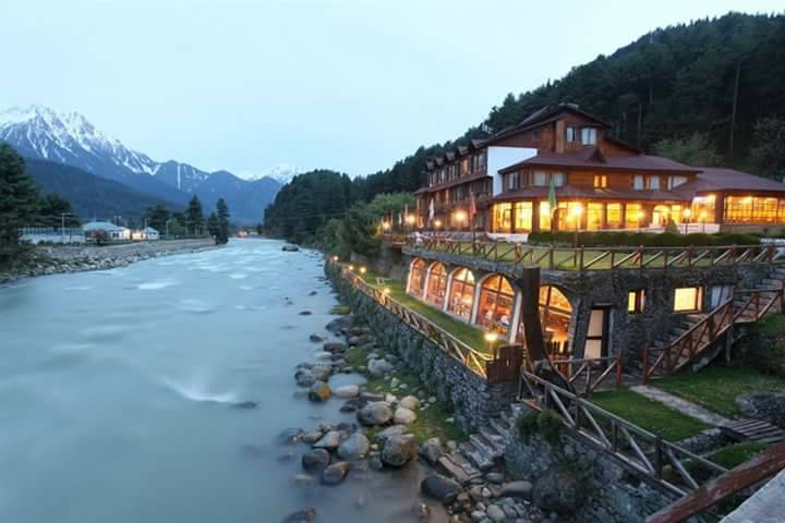Kashmir -Switzerland of the East Tour