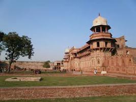 Agra Full Day Tour Package