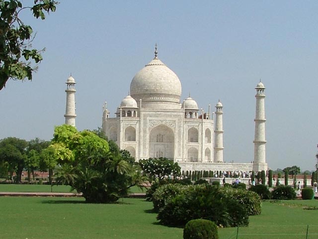 Taj Mahal With Chambal Safari Tour