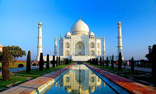Taj Mahal With The Himalayas Tour